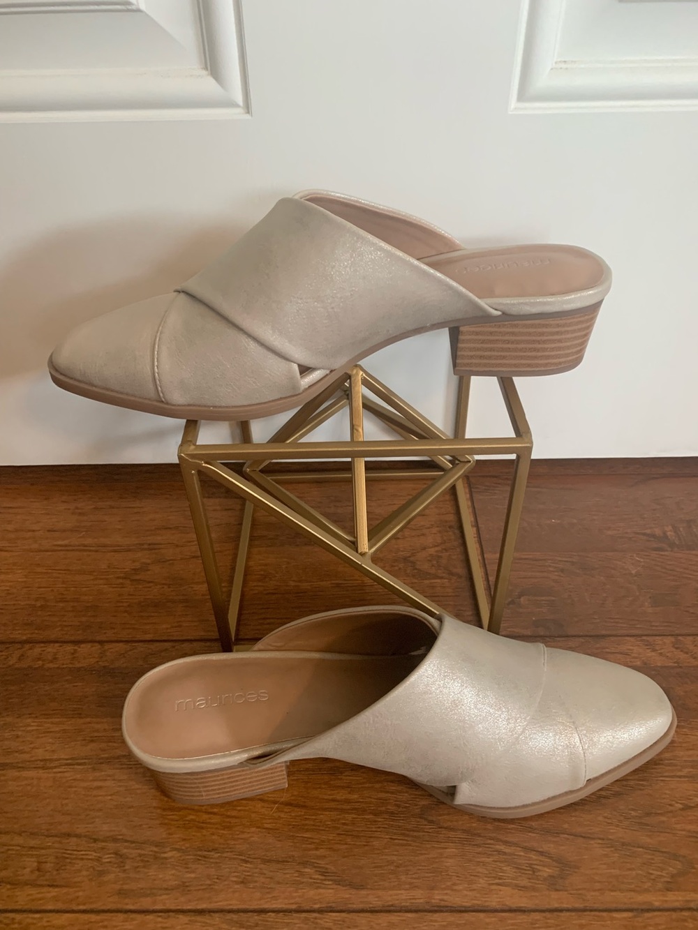 Maurices Luxe Cream Mule Slides NWOT